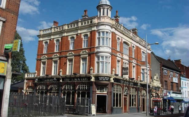 Black Lion, Kilburn